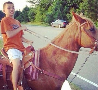 Hayes Grier: Age, Height, Girlfriend, Net worth, Family, Biography & More 16 Hayes Grier loves horse riding