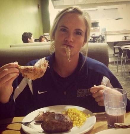 Jenna Bandy loves food