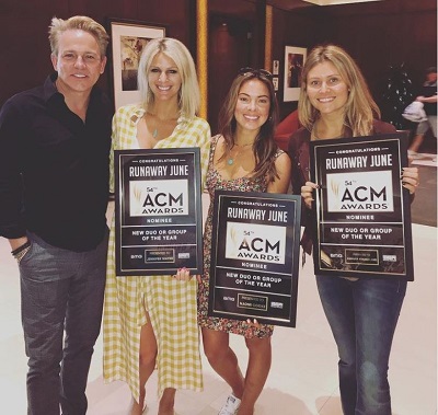 Jennifer Wayne Wiki, Height, Age, Husband, Net worth, Biography & More 9 Jennifer Wayne got nominated for ACM Awards