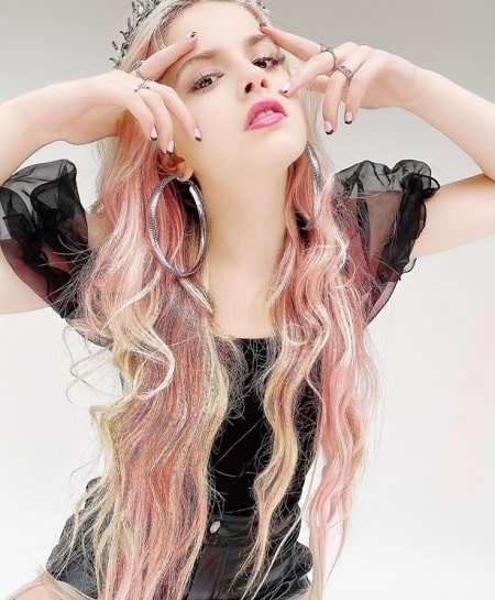 KG Crown Wiki, Age, Height, Boyfriend, Family, Biography, Career & More 6 KG Crown Boyfriend