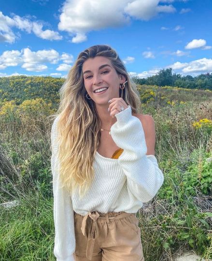 Katie Betzing: Age, Height, Boyfriend, Net worth, Biography & More 2 Katie Betzing Wiki & Biography