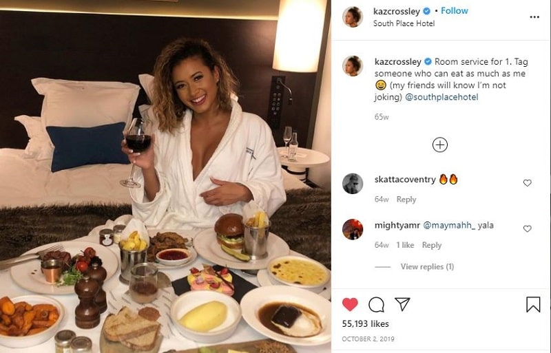 Kaz Crossley Wiki, Height, Age, Boyfriend, Net worth, Biography & More 15 Kaz Crossley a big-time foodie.