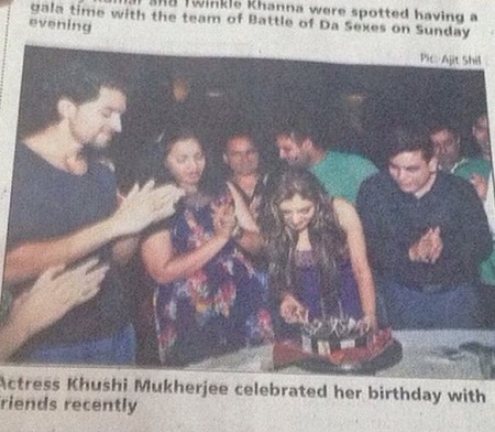 Khushi Mukherjee Wiki, Age, Height, Boyfriend, Caste, Biography & More 3 Khushi Mukherjee celebrates her birthday with friends