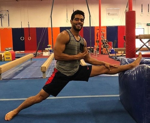 Nick Sagar Wiki, Height, Age, Wife, Net worth, Family, Biography & More 15 Nick Sagar spends a lot of time at the gym.