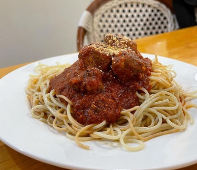 Nick Wolfhard cooked food