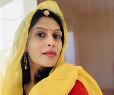Palki Sharma Upadhyay early Life, parents & Siblings