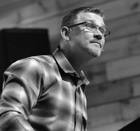 Pastor Greg Locke Wiki, Age, Wife, Net worth, Books, Biography & More 25 Pastor Greg Locke facts