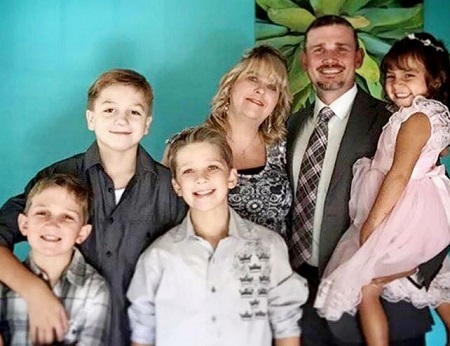 Pastor Greg Locke Wiki, Age, Wife, Net worth, Books, Biography & More 12 Pastor Greg Locke with his former spouse Melissa, children Malachi, Hudson, Evan, and Destiny Locke