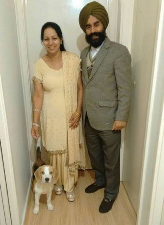 Pav Dharia Wiki, Height, Age, Wife, Net worth, Family, Biography & More 7 Pav Dharia's family