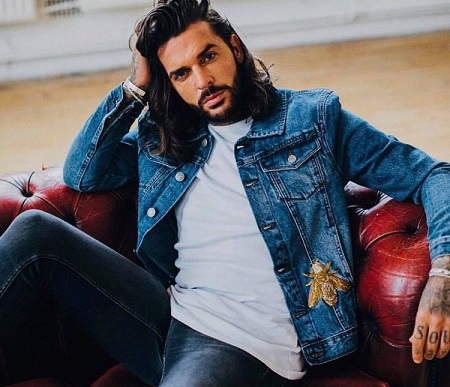 Pete Wicks: Wiki, Height, Age, Girlfriend, Net worth, Biography & More 9 Pete Wicks wiki