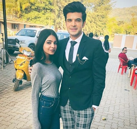 Purabi Bhargava Age, Height, Boyfriend, Net worth, Family, Biography & More 15 Purabi Bhargava met actor Karan Kundra in 2019.