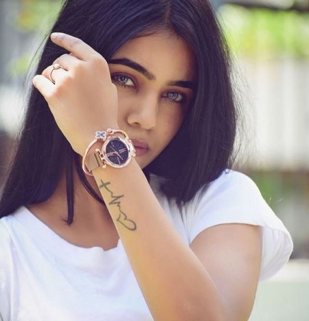 Purabi Bhargava Age, Height, Boyfriend, Net worth, Family, Biography & More 6 Purabi Bhargava's tattoo.