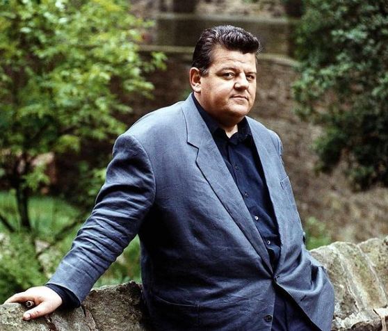 Robbie Coltrane Height, Weight, Age, Wife, Net worth, Biography & More 3 Robbie Coltrane Wiki & Bio