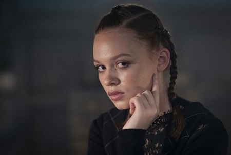 Sadie Soverall Wiki, Height, Age, Boyfriend, Net worth, Family, Biography & More 2 Sadie Soverall as Beatrix in the series Fate The Winx Saga