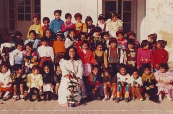 Ayesha Singh Age, Height, Husband, Net worth, Family, Biography & More 14 School photograph shared by Ayesha Singh