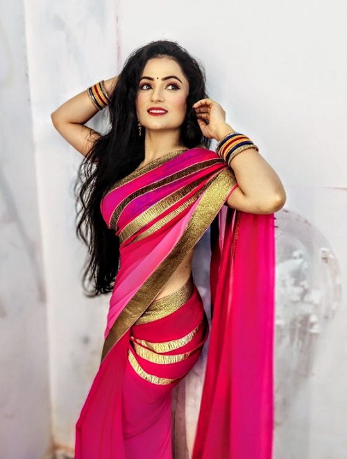 Shweta Rajput Wiki, Age, Height, Boyfriend, Net worth, Biography & More 3 Shweta Rajput has an hourglass figure