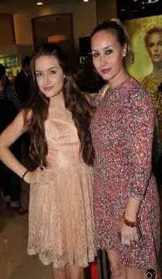 Sole Bovelli Wiki, Age, Height, Boyfriend, Family, Biography & More 4 Sole Bovelli Childhood Photo at Mexico Fashion Week
