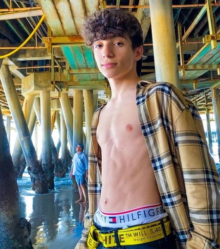 Nick Bencivengo Wiki, Height, Age, Girlfriend, Family, Biography & More 3 As of 2020, Nick Bencivengo’s age is 18 years.