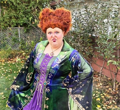 CelinaSpookyBoo Wiki, Age, Height, Boyfriend, Net worth, Biography & More 15 CelinaSpookyBoo dressed up as Winifred Sanderson