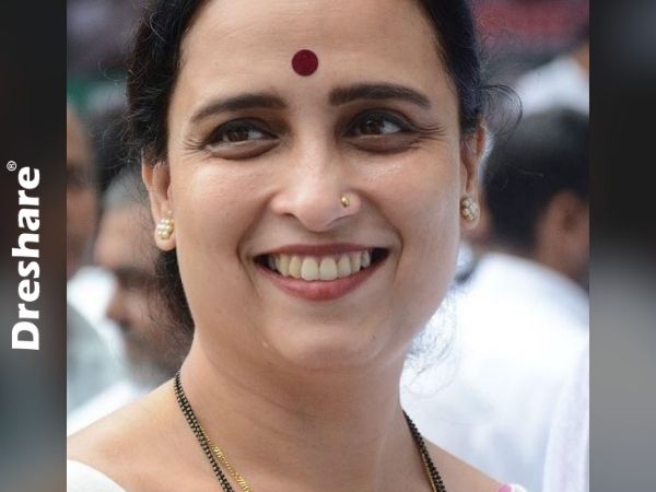 Chitra Wagh