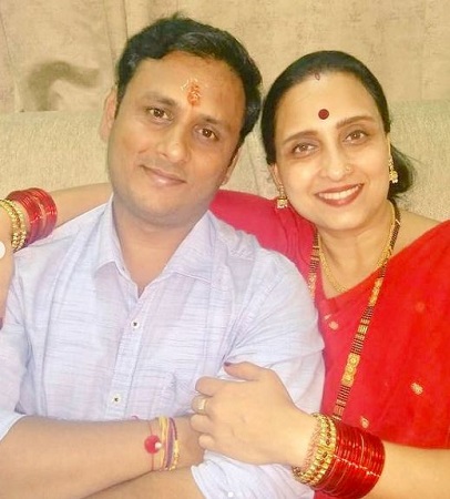 Chitra Wagh (BJP) Wiki, Age, Husband, Children, Family, Biography & More 7 Chityra Wagh with her brother