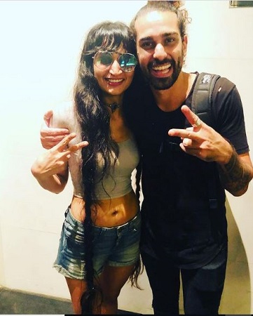 Dimpal Bhal Wiki, Height, Age, Boyfriend, Family, Caste, Biography & More 22 Dimpal Bhal with famous music artist Udi Pilo