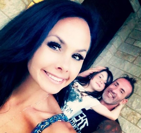 Gabbi Tuft Height, Age, Wife, Net worth, Gender, Family, Biography & More 12 Gabbi Tuft with her wife Priscilla Tuft and daughter Mia Tuft