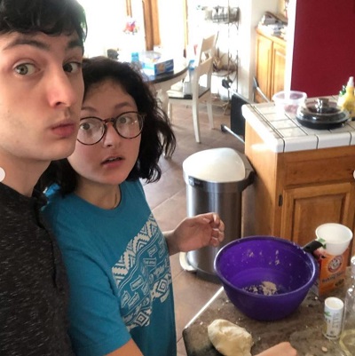 Gianni DeCenzo Wiki, Height, Age, Girlfriend, Net worth, Biography & More 12 Gianni DeCenzo while cooking
