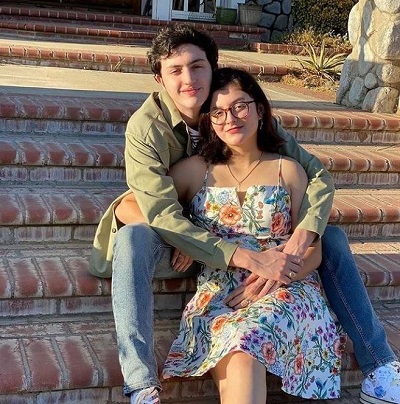 Gianni DeCenzo Wiki, Height, Age, Girlfriend, Net worth, Biography & More 8 Gianni DeCenzo with his girlfriend Melissa