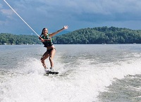 Hannah Kepple Wiki, Age, Height, Boyfriend, Net worth, Biography & More 9 Hannah Kepple during wakeboarding