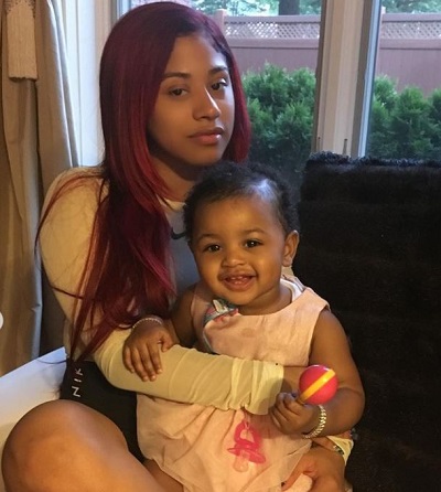 Hennessy Carolina Wiki, Age, Height, Husband, Net worth, Biography & More 21 Hennessy Carolina with her niece Kulture Kiari Cephus