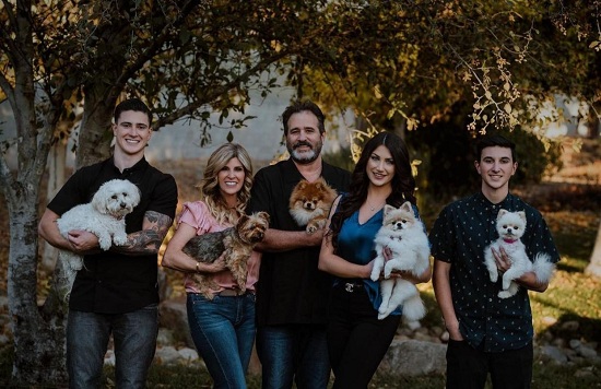 Jessica Bartlett shares a strong bond with her family
