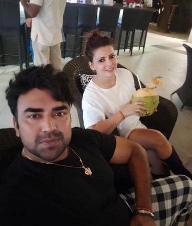 Kanchan Sharma (Sandeep Nahar's Wife) Wiki, Age, Children, Family, Biography & More 2 Kanchan Sharma bio