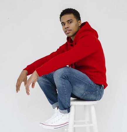 Kyle Bary (Actor) Wiki, Height, Age, Girlfriend, Family, Biography & More 2 Kyle Bary bio