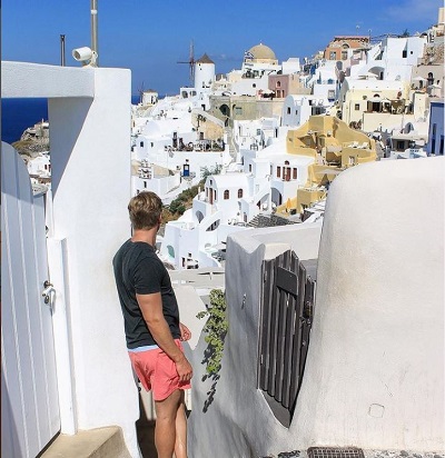 Kyle Cooke: Age, Height, Girlfriend, Net worth, Family, Biography & More 23 Kyle Cooke at Santorini, Greece