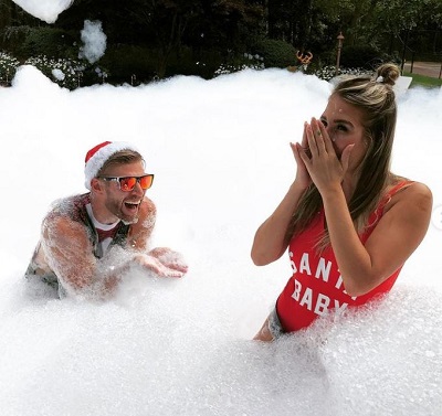 Kyle Cooke: Age, Height, Girlfriend, Net worth, Family, Biography & More 13 Kyle Cooke while celebrating Christmas 2020 with his lover Amanda Batula
