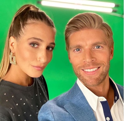 Kyle Cooke: Age, Height, Girlfriend, Net worth, Family, Biography & More 11 Kyle Cooke with his girlfriend Amanda Batula