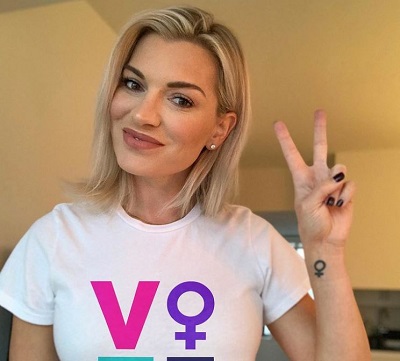Lindsay Hubbard: Age, Height, Boyfriend, Net worth, Family, Biography & More 9 Lindsay Hubbard Career & Net Worth