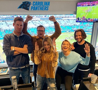 Lindsay Hubbard: Age, Height, Boyfriend, Net worth, Family, Biography & More 25 Lindsay Hubbard is a huge supporter of Carolina Panthers