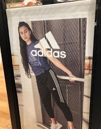 Lindsay Watson Age, Height, Boyfriend, Net worth, Family, Biography & More 16 Lindsay Watson worked for Adidas