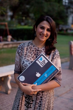 Mahima Kaul: Wiki, Age, Husband, Education, Salary, Family, Biography & More 7 Mahima Kaul height