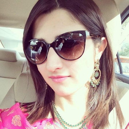 Mahima Kaul: Wiki, Age, Husband, Education, Salary, Family, Biography & More 14 Mahima Kaul salary