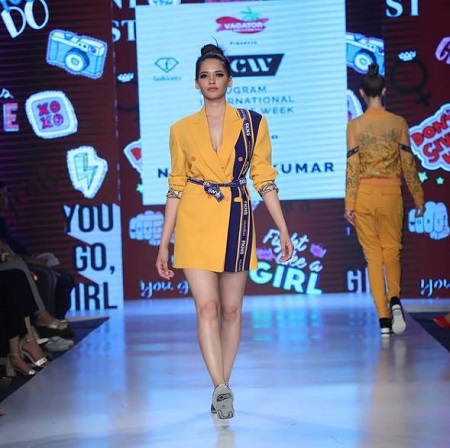 Manika Sheokand: Wiki, Height, Age, Boyfriend, Caste, Family, Biography & More 14 Manika Sheokand walked on various modeling ramps