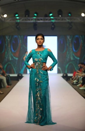 Manya Singh (Miss India) Age, Height, Boyfriend, Caste, Family, Biography & More 8 Manya Singh height