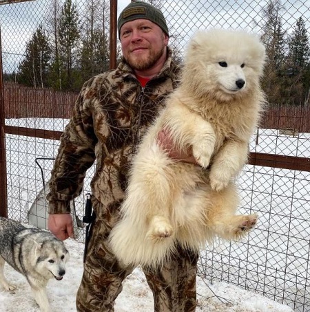 Maxim Novoselov with his dogs.