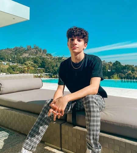 Nick Bencivengo Wiki, Height, Age, Girlfriend, Family, Biography & More 4 Nick Bencivengo is in the final year of his school and is soon to become a graduate.