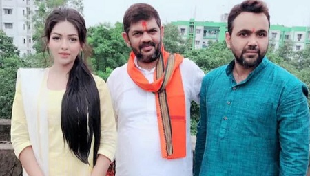 Pamela Goswami (BJP) Wiki, Age, Husband, Family, Biography & More 15 Pamela Goswami with Rakesh Singh