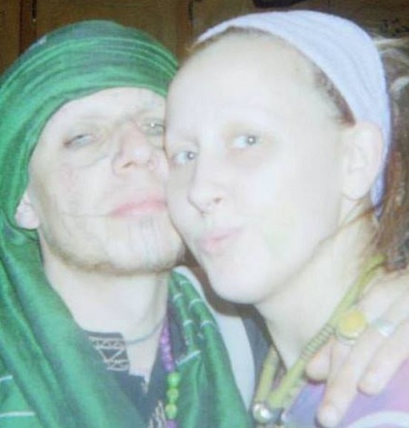 Pazuzu Algarad clicked a picture with his self-claimed spouse Amber Burch