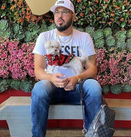 Raphy Pina Wiki, Age, Wife, Net worth, Height, Family, Biography & More 27 Raphy Pina with his pet dog Lupita Pina