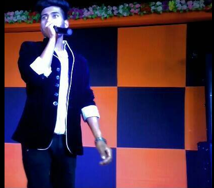 RJ Raghav: Wiki, Age, Girlfriend, Height, Caste, Family, Biography & More 13 Rj Raghav Anchor